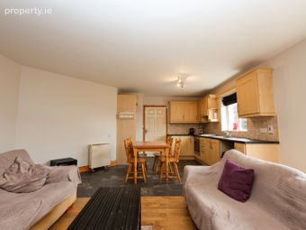 44 Manorfield, Kinnegad, Kinnegad, Co. Westmeath - Image 3