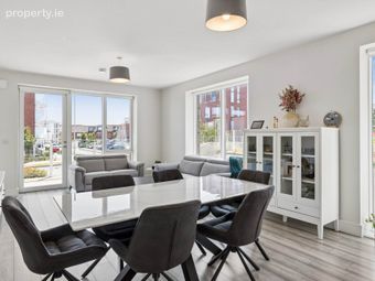 Apartment 62, Kiln View, Clay Farm Place, Dublin 18, Co. Dublin, Leopardstown, Dublin 18 - Image 4