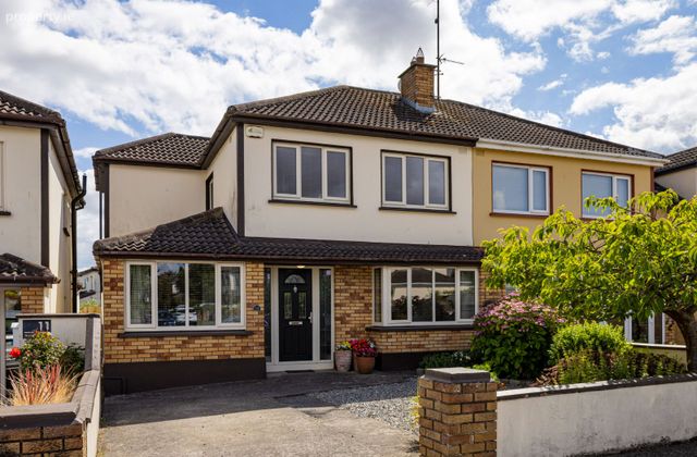 13 Brookdale Avenue, Rivervalley, Swords, Co. Dublin - Click to view photos