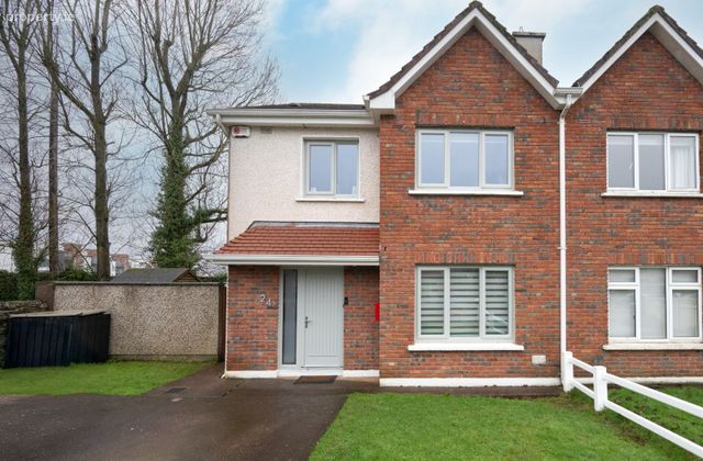 24 The Avenue, Rockfield, Blackrock, Co. Cork - Click to view photos