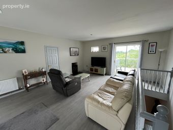 8 Lakeside Close, Mountshannon, Co. Clare - Image 4