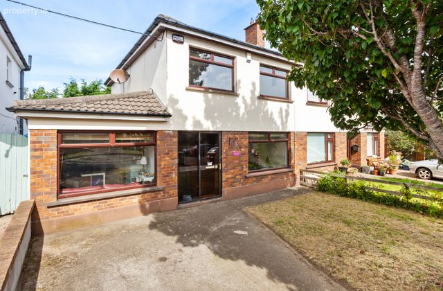 9 Seabury Grove, Malahide, Co Dublin, Malahide, Co. Dublin - Click to view photos
