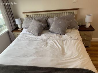 Church Grove, Aylesbury, Dublin 24 - Image 2