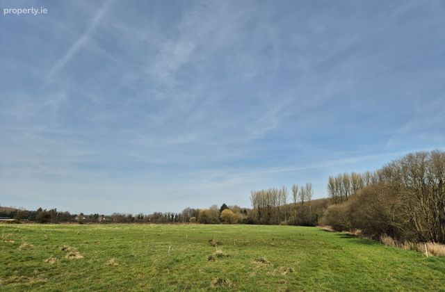 Cabra, Kingscourt, Co. Cavan - Click to view photos