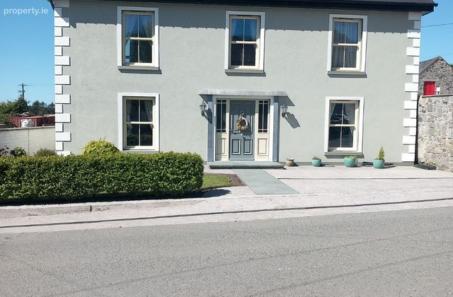 Knockduff Upper, Meelin, Newmarket, Co. Cork - Click to view photos