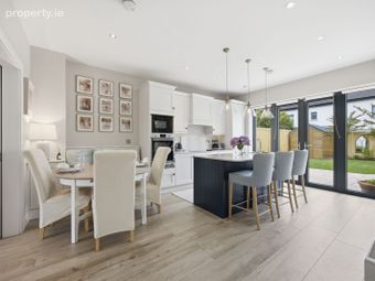 7 The Drive, Station Manor, Portmarnock, Co. Dublin - Image 5