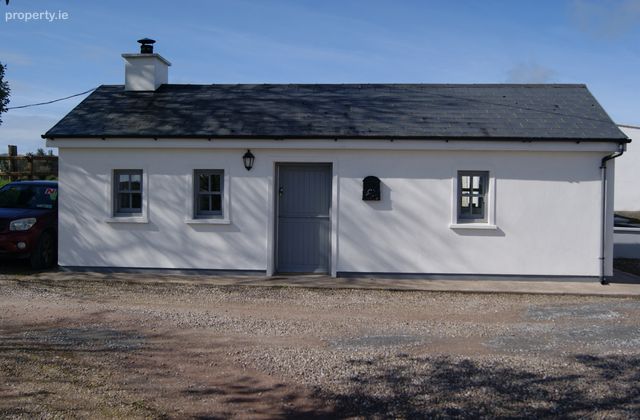 Cloundereen, Kilbrittain, Co. Cork - Click to view photos