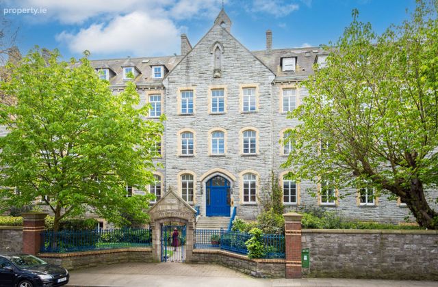 38 Hybreasal House, South Circular Road, Kilmainham, Dublin 8 - Click to view photos