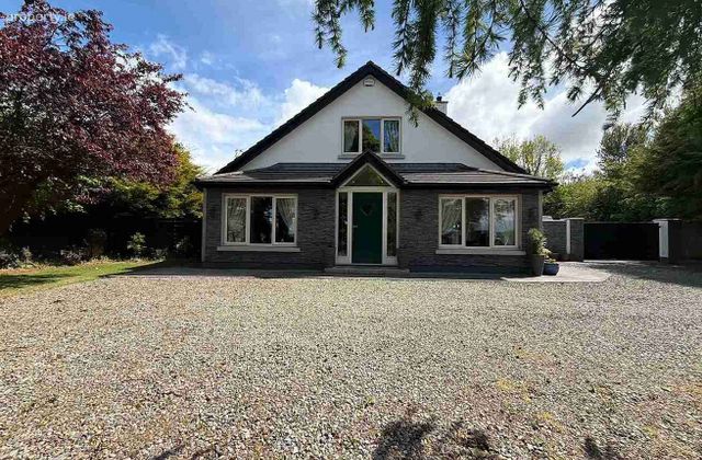 Redgap, Monasterboice, Monasterboice, Co. Louth - Click to view photos