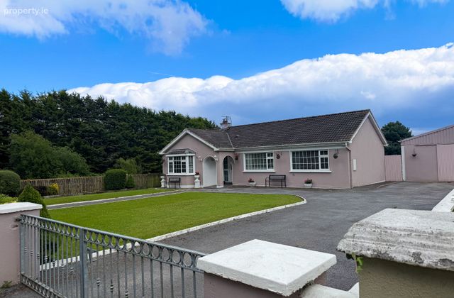 Killenure, Dundrum, Co. Tipperary - Click to view photos
