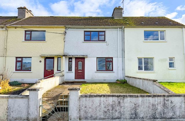 44 Sean Treacy Avenue, Thurles, Co. Tipperary, Thurles, Co. Tipperary - Click to view photos