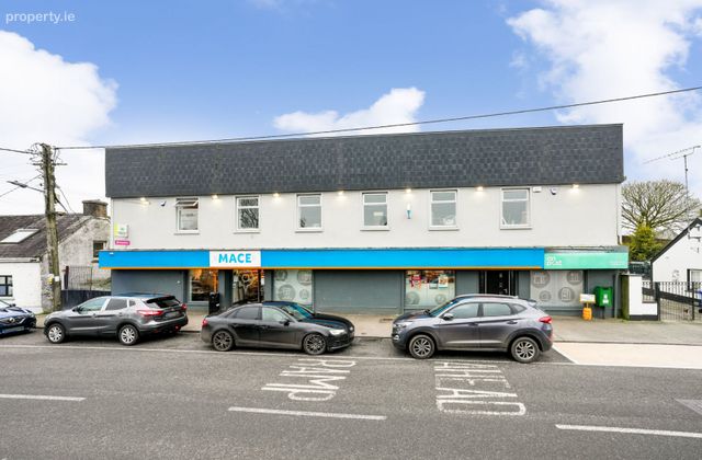 Green Street, Castlepollard, Co. Westmeath - Click to view photos
