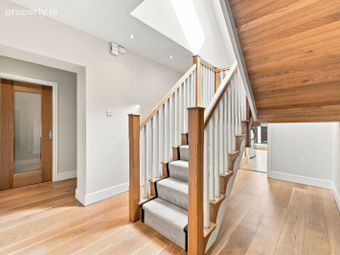 Bannaventa, 1 Seamount Road, Malahide, Co. Dublin - Image 4