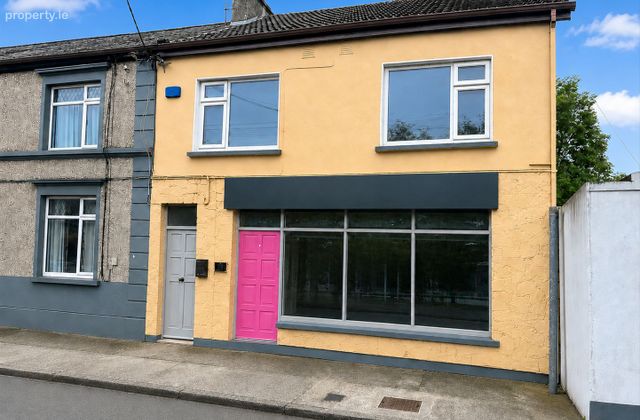 Commercial Unit, Oakfield Road, Larkhill Cross, Sligo, Co. Sligo - Click to view photos