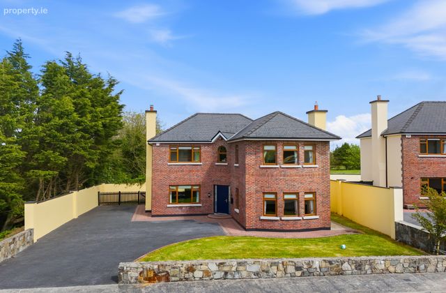 9 College Green, Claremorris, Co Mayo, Claremorris, Co. Mayo - Click to view photos