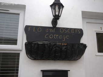 Flo &amp; Oscars Cottage, 1 Back Lane, Ramelton, Co. Donegal, Ramelton, Co. Donegal - Image 3