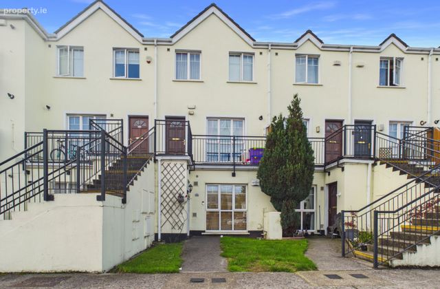 30 Holywell Way, Swords, Co. Dublin - Click to view photos
