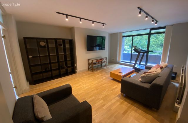 Milltown Grove, Milltown, Dublin 6 - Click to view photos