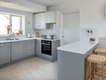 26 The Avenue, Hamilton Park, Clane, Co Kildare, Clane, Co. Kildare - Image 4