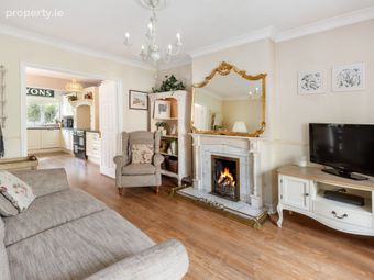 27 Luttrell Park Drive, Castleknock, Dublin 15, Castleknock, Dublin 15 - Image 3