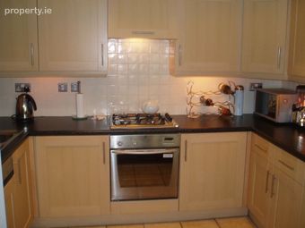 44 The Genoa, Harty's Quay, Rochestown, Co. Cork - Image 4