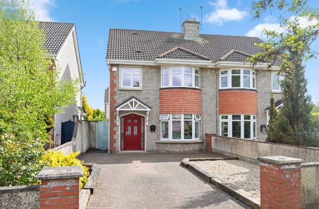 139 Athlumney Castle, Navan, Co. Meath - Click to view photos