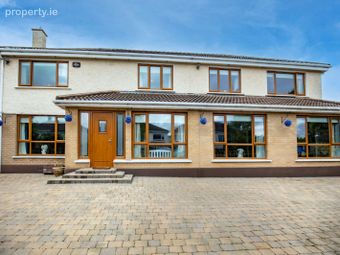 33 Walnut Rise, Courtlands, Drumcondra, Dublin 9 - Image 2