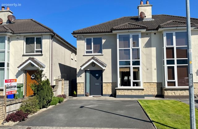 17 Ross &Aacute;rd, Monksland, Athlone, Co. Roscommon - Click to view photos
