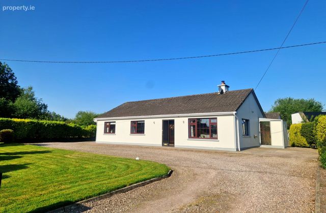 Groin, Killorglin, Co. Kerry - Click to view photos