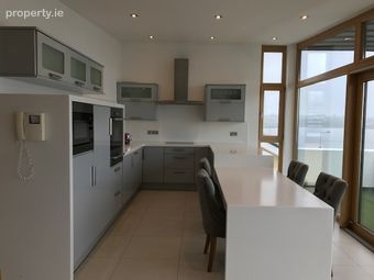 44 Lough Atalia House, Lough Atalia Road, Galway City Centre, Co. Galway