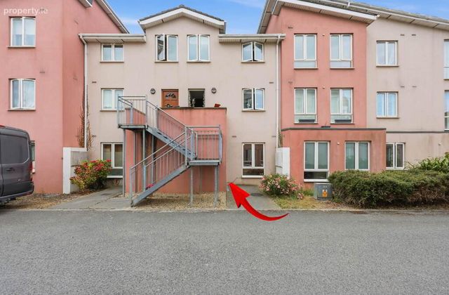 86 Orchard Way, Greenwood Walk, Dublin, Ayrfield, Dublin 13 - Click to view photos