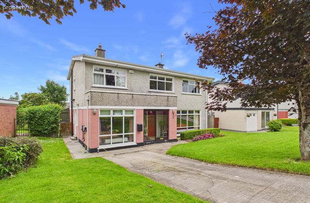15 Knights Crescent, Nenagh, Co. Tipperary, Nenagh, Co. Tipperary - Click to view photos
