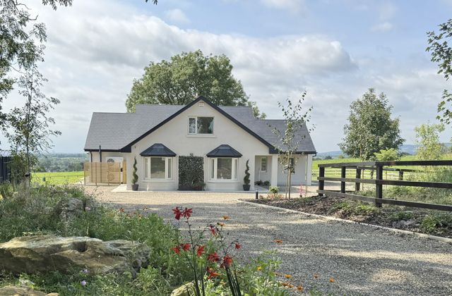 Doonass, Clonlara, Co. Clare, Clonlara, Co. Clare - Click to view photos
