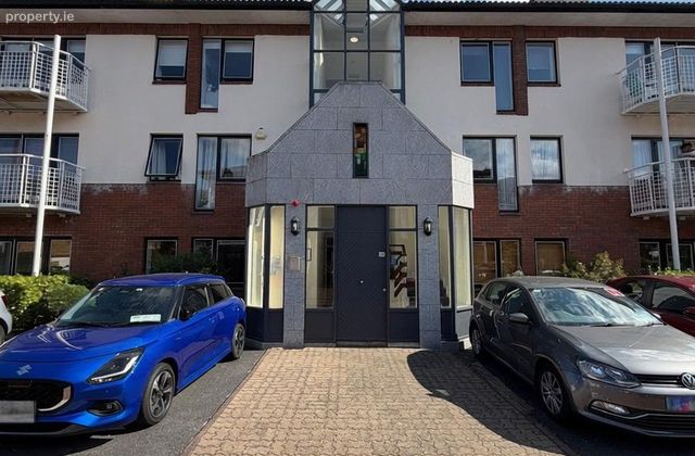 Apartment 71, Brooklands, Donnybrook, Dublin 4 - Click to view photos