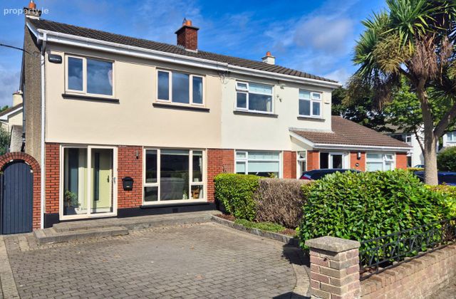 934 Sarto Lawn, Sutton, Dublin 13 - Click to view photos