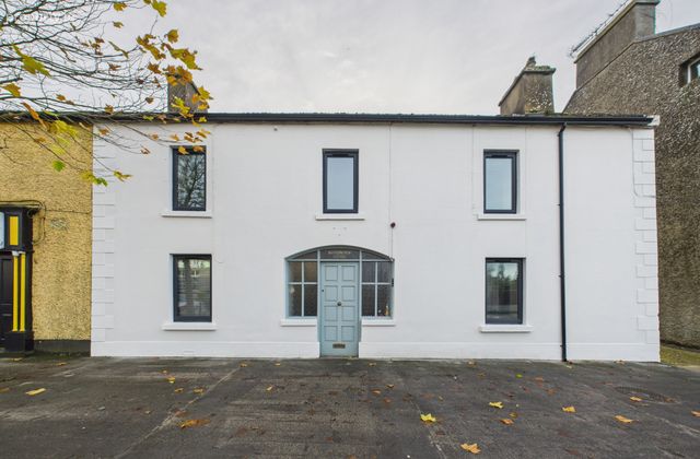1 Rossmore House, Main Street, Lanesborough, Longford, Co. Longford, Lanesborough, Co. Longford - Click to view photos