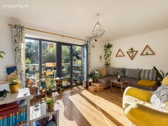 67 La Vallee, Upper Dargle Road, Bray, Co. Wicklow, Bray, Co. Wicklow - Image 2