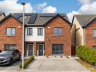 21 Maydenhayes Glen, Donacarney, Co. Meath
