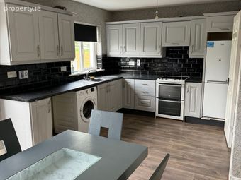 9 Highfield, Carnew, Carnew, Co. Wicklow - Image 3