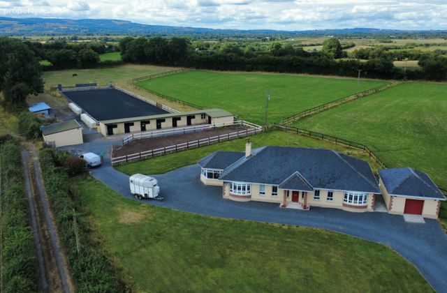 Graffin, Clonmore, Templemore, Co. Tipperary - Click to view photos