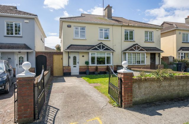 43 Temple View Avenue, Clare Hall, Clongriffin, Dublin 13 - Click to view photos