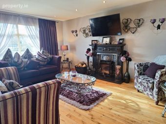 25 River Village, Monksland, Athlone, Co. Roscommon - Image 2