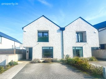 30 Sika Woods, Enniskerry, Co. Wicklow