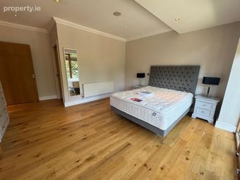 8 Alder Lodge, Farmleigh Avenue, Strawberry Beds, Co. Dublin - Image 5