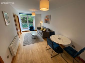 Apartment 16, Dundrum Castle House, Dundrum Castle, Ballinteer, Dublin 16 - Image 2