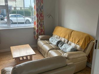 Pearse Square, Carrick-on-suir, Co. Tipperary, Carrickbeg, Co. Tipperary - Image 2