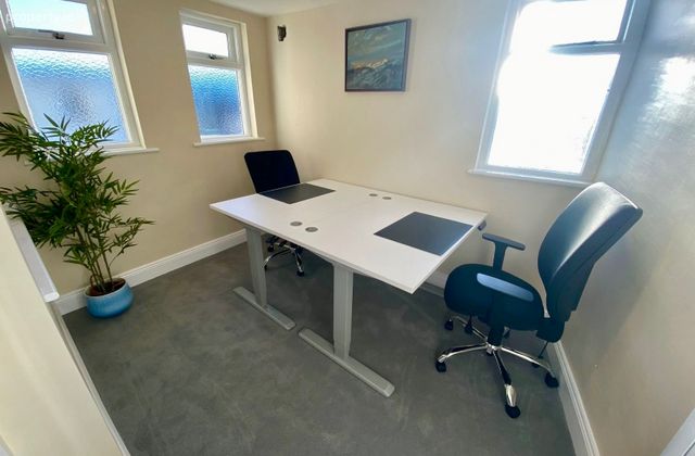107 Baggot Street Lower, Dublin 2, Dublin 2 - Click to view photos