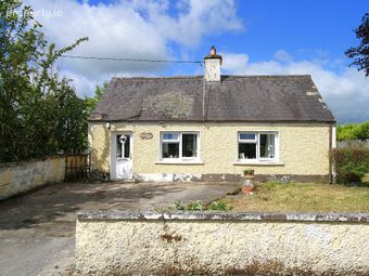 Rose Cottage, 1 Woodlands, Castledermot, Co Kildare, Castledermot, Co. Kildare