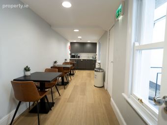 37 Baggot Street Lower, Dublin 2, Dublin 2 - Image 4
