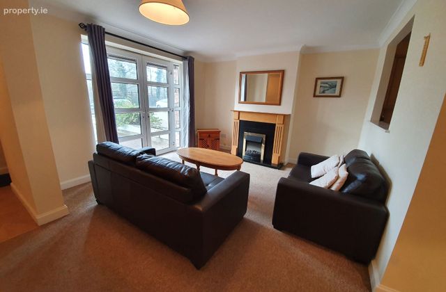 4 The Pier Village, Dan Spring Road, Ballinahow, Co. Kerry - Click to view photos